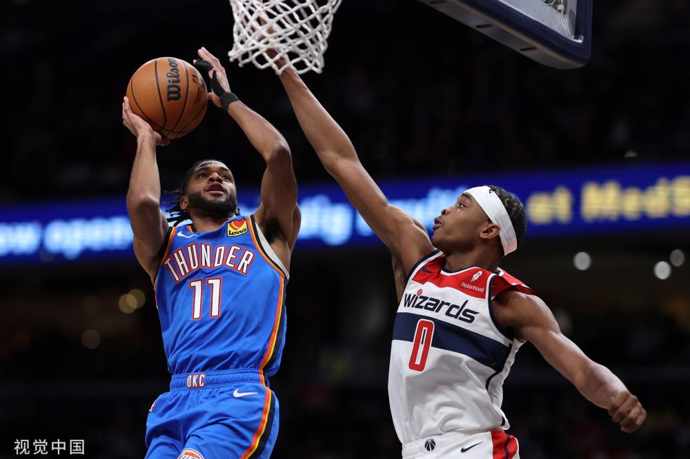 在于中场的 在于中场的